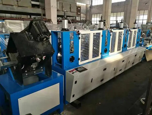 紙護角生產(chǎn)線